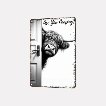 🐄 The Cheeky Visitor: Vintage Highland Cow Sign