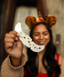 Christmas sticker themed makeup