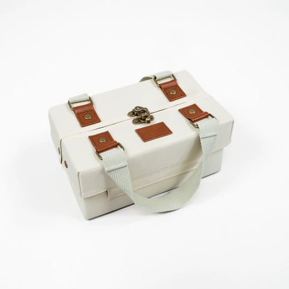 🛋️Foldable makeup storage bag-Declutter and Enjoy Your Quiet Time!