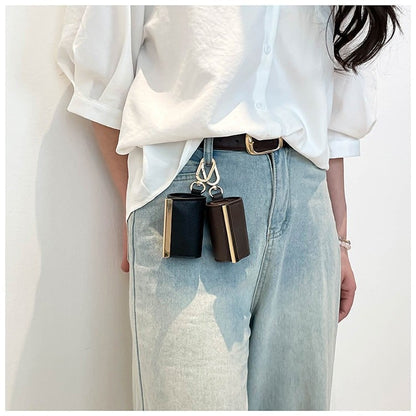 👜 Keychain Tote – Where Style Meets Everyday Function