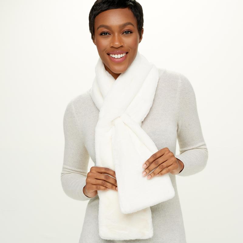 🧣Faux Fur Pull-Through Scarf with Zipper Pocket